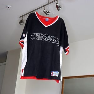 Vintage Chicago Bulls Warm Up Shooting Shirt!